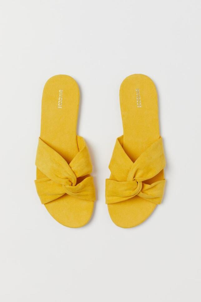 https://resizer.mujerhoy.com/resizer/resizer.php?imagen=http://static-blogs.mujerhoy.com/shopping-philosophy/wp-content/uploads/sites/2/2020/05/moda141.jpeg&nuevoancho=644&crop=0 https://resizer.mujerhoy.com/resizer/resizer.php?imagen=http://static-blogs.mujerhoy.com/shopping-philosophy/wp-content/uploads/sites/2/2020/05/moda141.jpeg&nuevoancho=644&crop=0